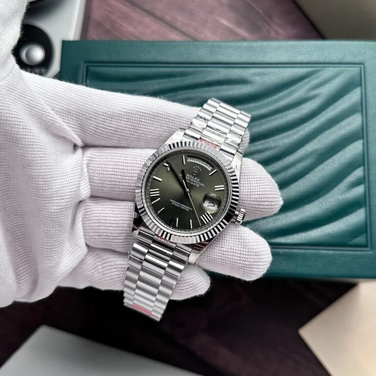 Super-clone Rolex Day-Date (Silver Tone)