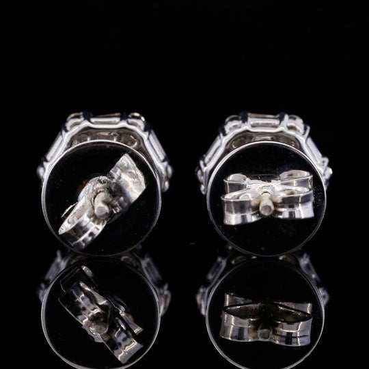 Elegant Round And Baguette Flower Screw Moissanite Diamond Men Earring