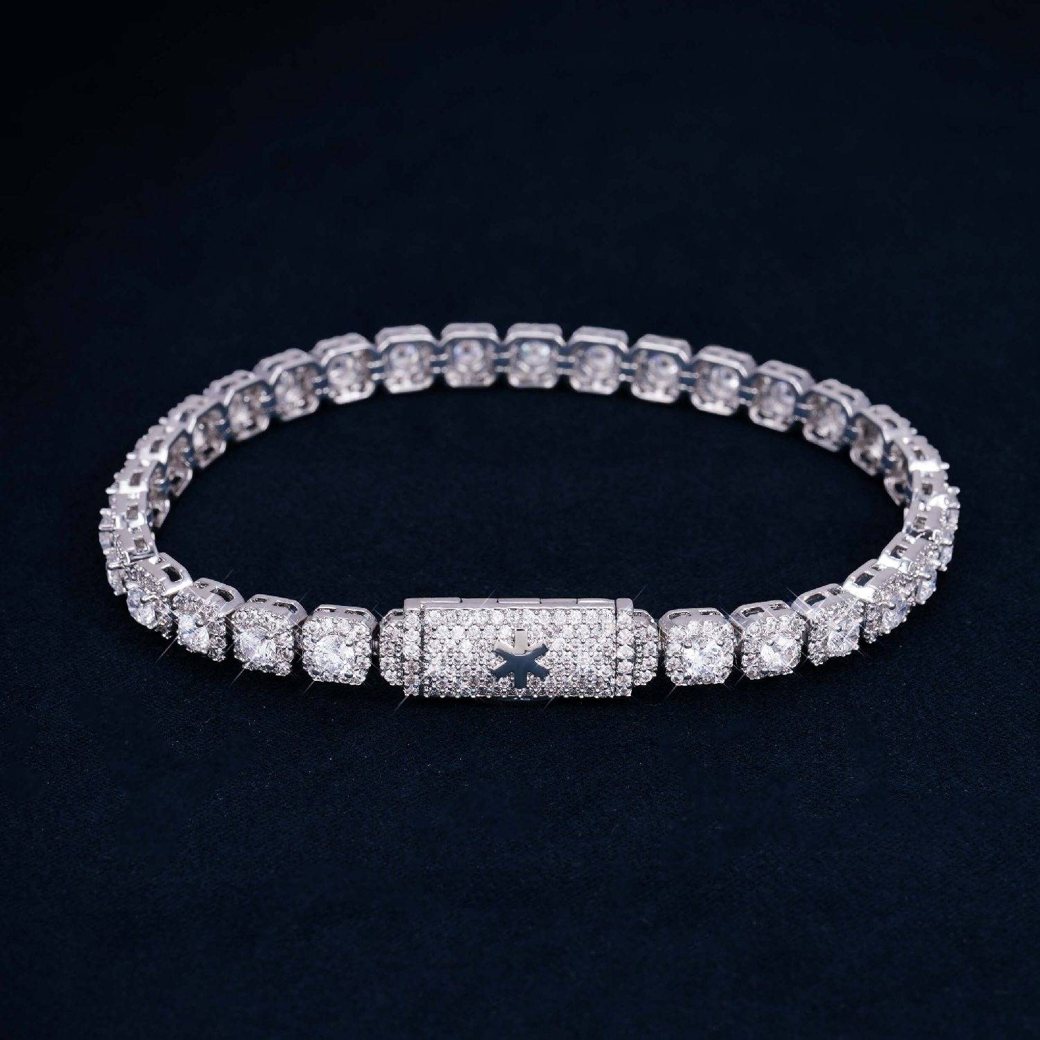 6MM Clustered VVS Tennis Bracelet 14K Gold