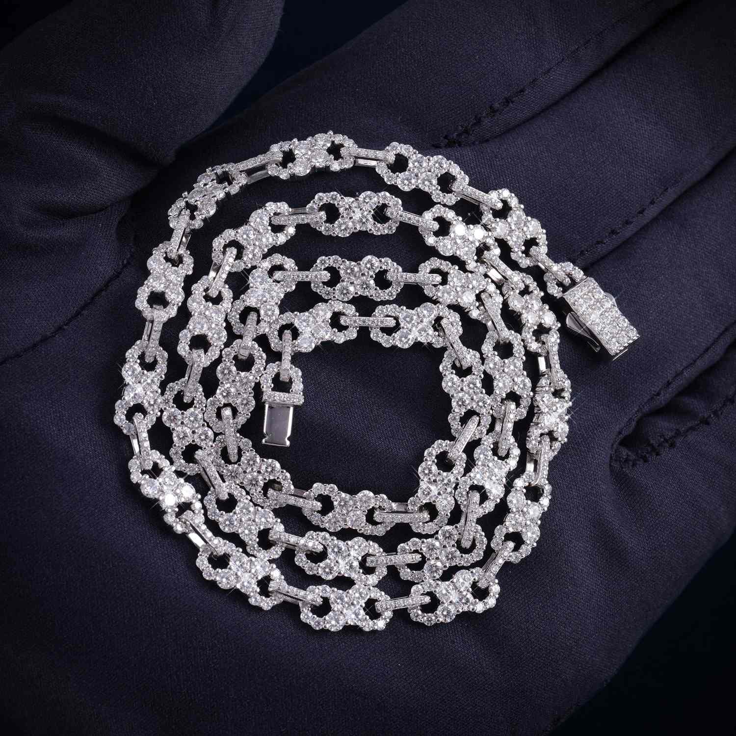 6MM Moissanite Clustered Infinity Link Chain 14K Gold