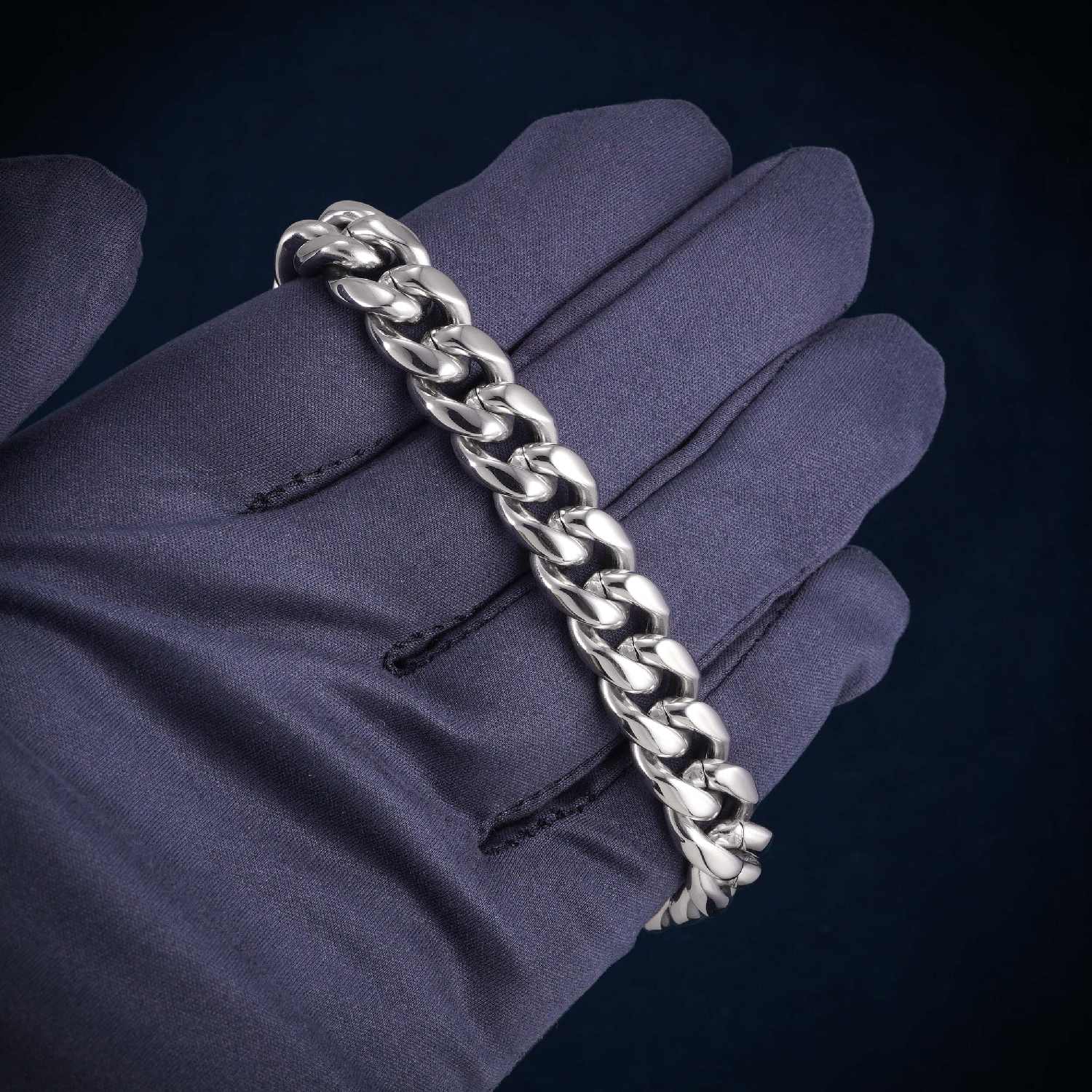Cuban Link Bracelet with Iced Clasp 14K Gold