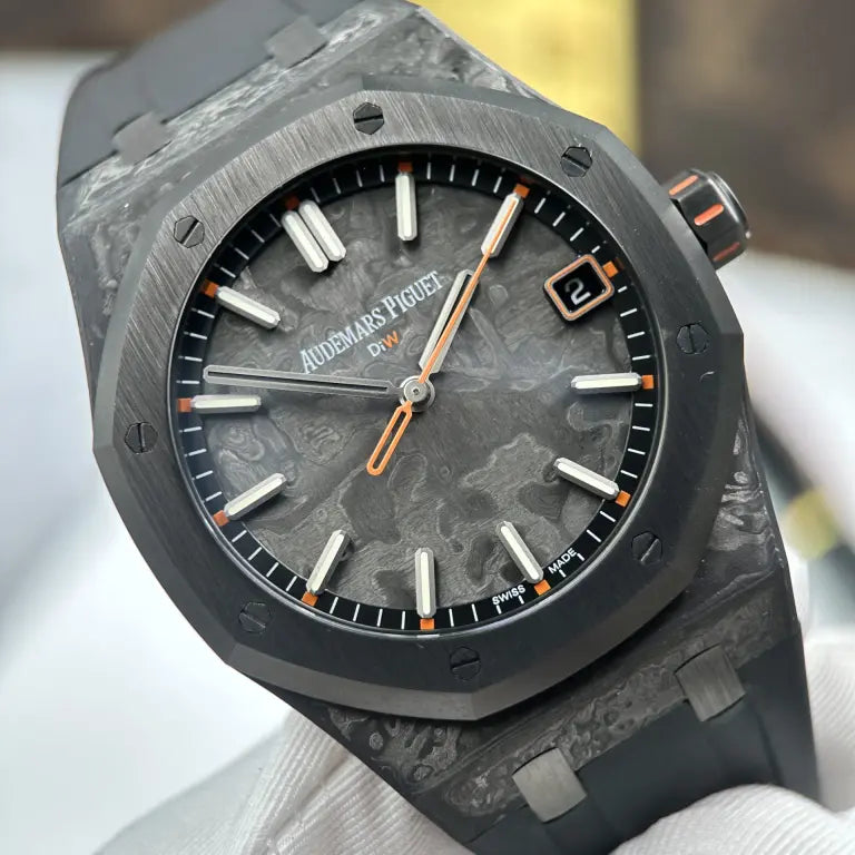 Audemars Piguet Royal Oak DiW 15500 Case Carbon Second Hand Is Orange 41mm