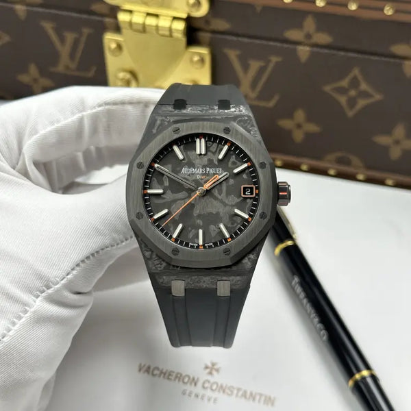 Audemars Piguet Royal Oak DiW 15500 Case Carbon Second Hand Is Orange 41mm