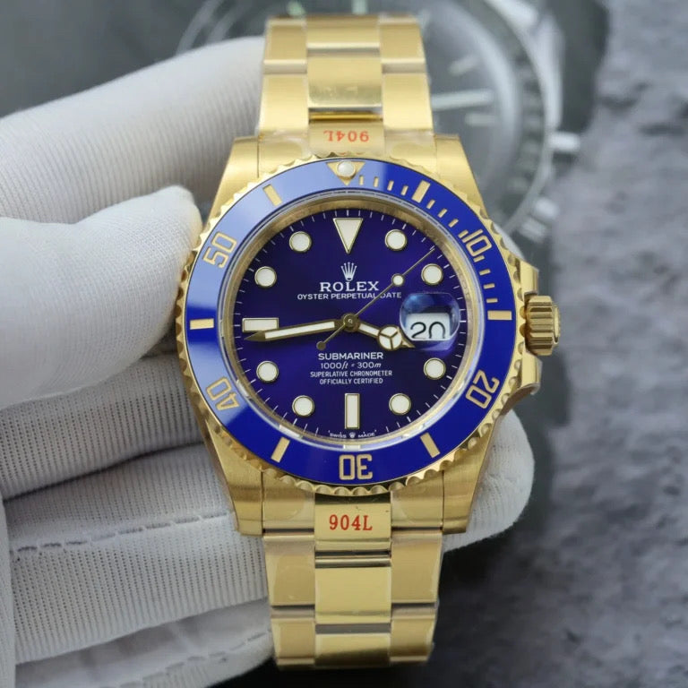 Superclone Rolex Submariner (Gold Tone)
