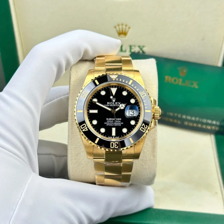 Superclone Rolex Submariner (Gold Tone)