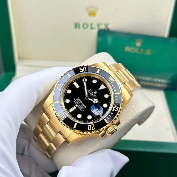 Superclone Rolex Submariner (Gold Tone)