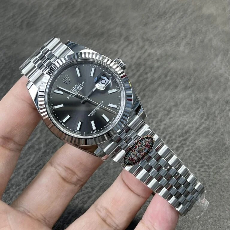 Super-clone Rolex Datejust (silver Jubilee)