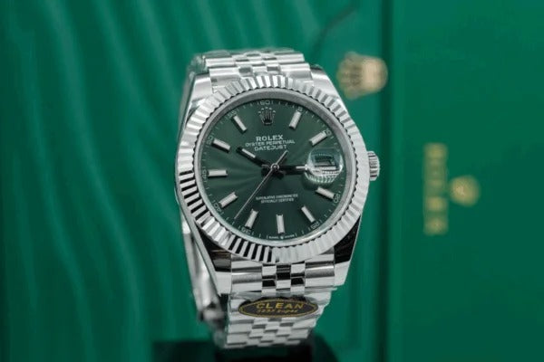 Super-clone Rolex Datejust (silver Jubilee)
