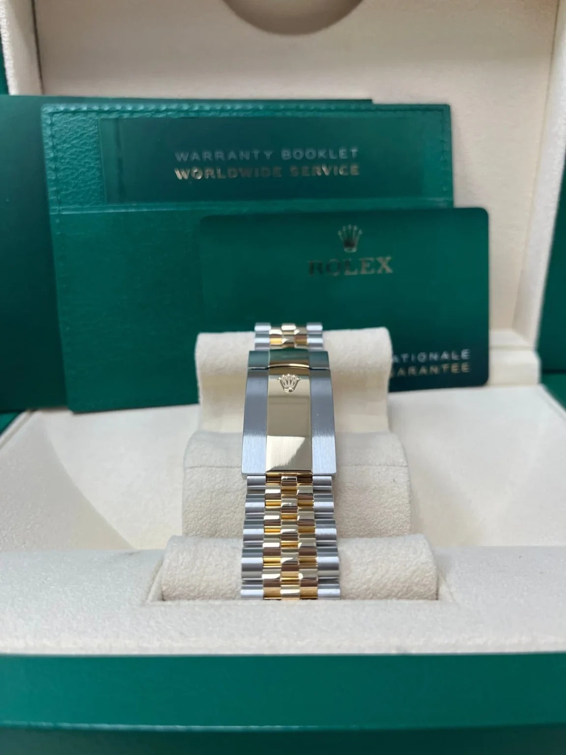 Superclone Rolex Sky-Dweller Two Tone Jubilee