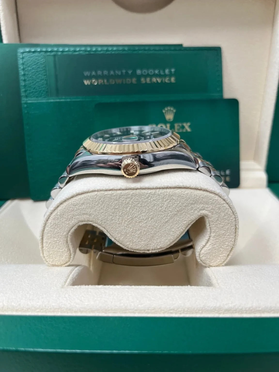 Superclone Rolex Sky-Dweller Two Tone Jubilee