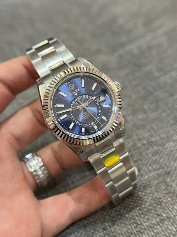 Superclone Rolex Sky-Dweller Oyster