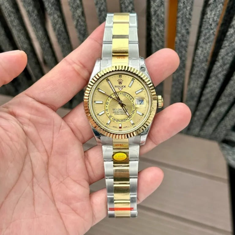 Superclone Rolex Sky-Dweller Oyster