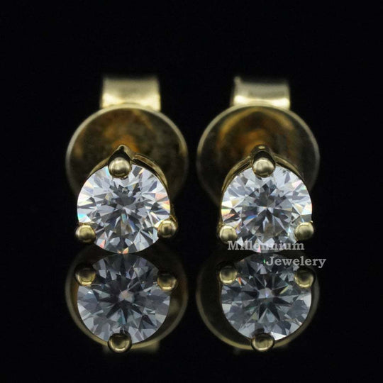 0.25ct Round Moissanite Stud Earrings For Women